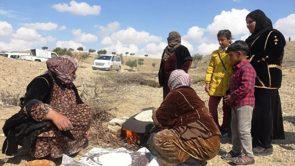 خيمتان تراثيتان احتفاءً بـ 8 آذار في كوباني والرقة