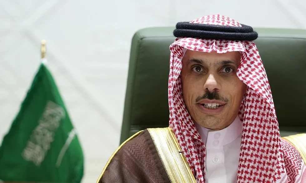 السعودية تطلق مبادرة لحل الأزمة اليمنية