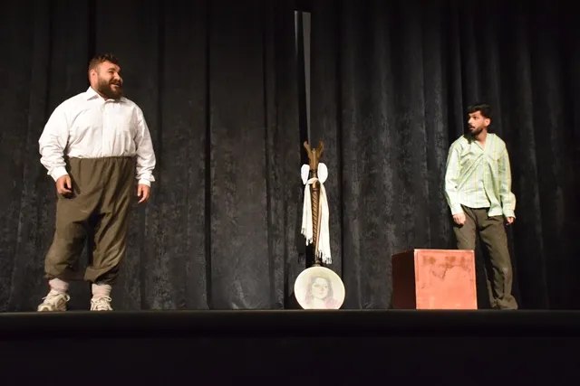 مهرجان يكتا هركول للمسرح يستمر في تقديم عروضه المسرحية