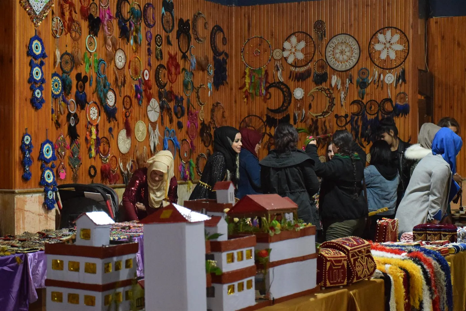 قامشلو تحتضن المهرجان السادس لأدب وفن المرأة