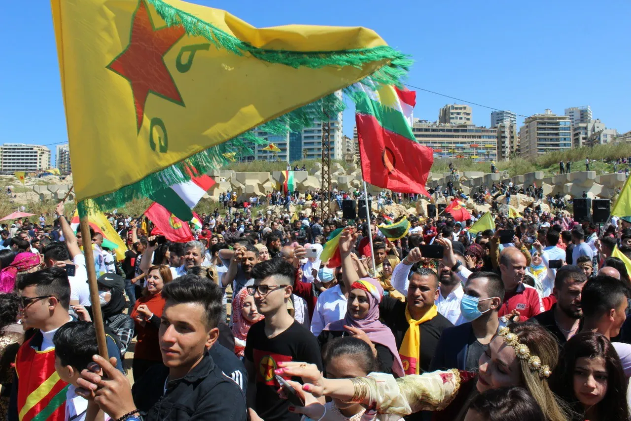 الجالية الكردية في لبنان تحتفل بعيد نوروز