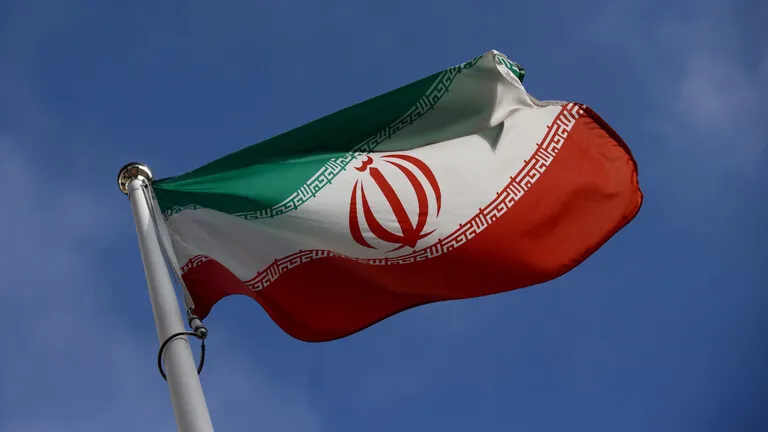 إيران ترفض رفع العقوبات الأميركية عنها تدريجيًّا