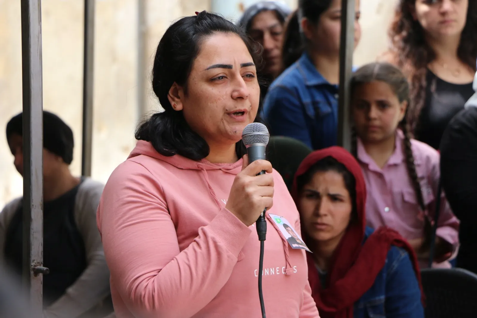 التعهد بمحاسبة المجرمين في مراسم عزاء الشهيد زنار عفرين