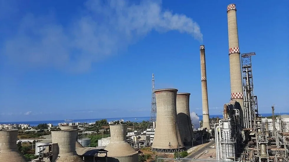 حكومة دمشق: هجوم بطائرة مسيرة يستهدف ناقلة نفط في بانياس