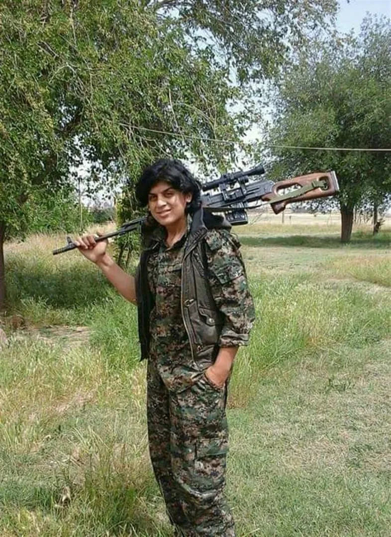 مهنئات بتأسيس YPJ أمهات الشهيدات: إنها هوية النساء
