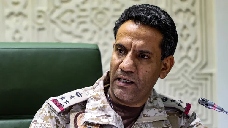 ​​​​​​​أنصار الله تستهدف مواقع عسكرية في السعودية والتحالف العربي يعترض