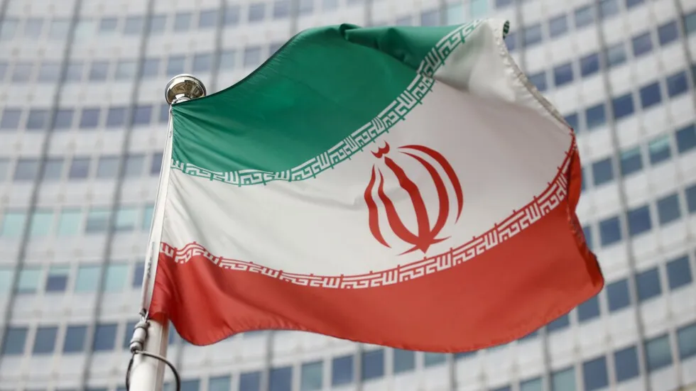 إيران تشترط حل المشكلات الرئيسة لإنهاء مباحثات النووي