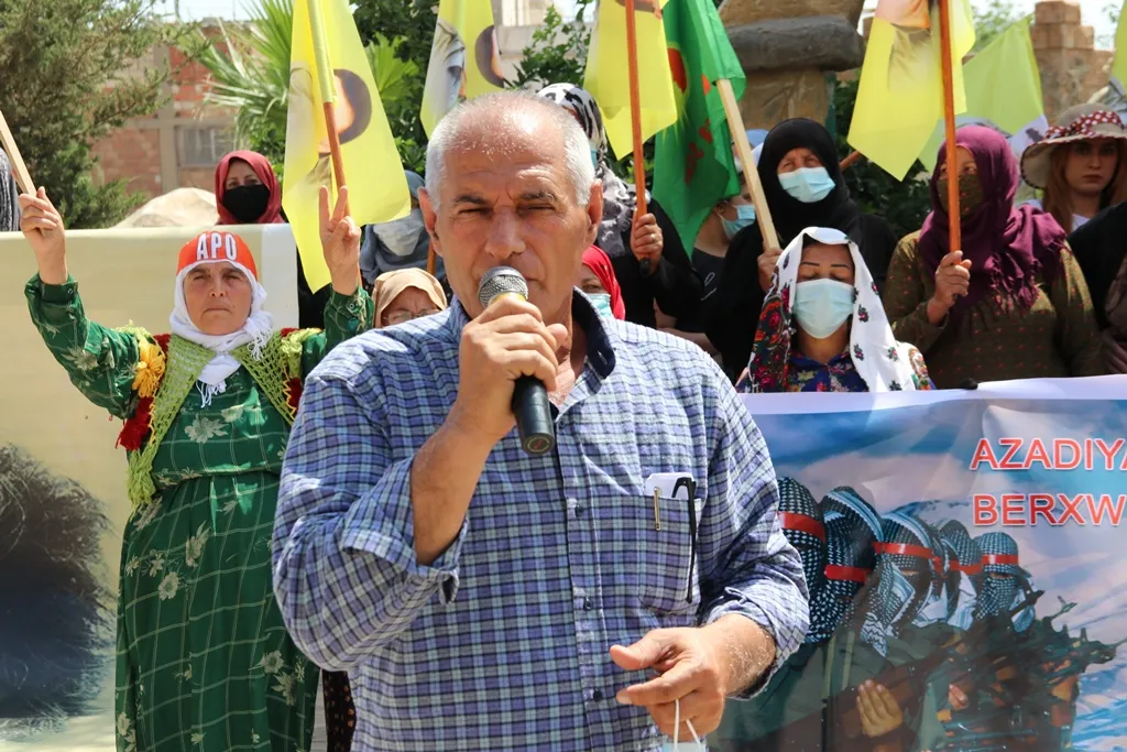 ​​​​​​​الآلاف من أهالي مقاطعة قامشلو يحيون مقاومة الكريلا ويستنكرون العزلة