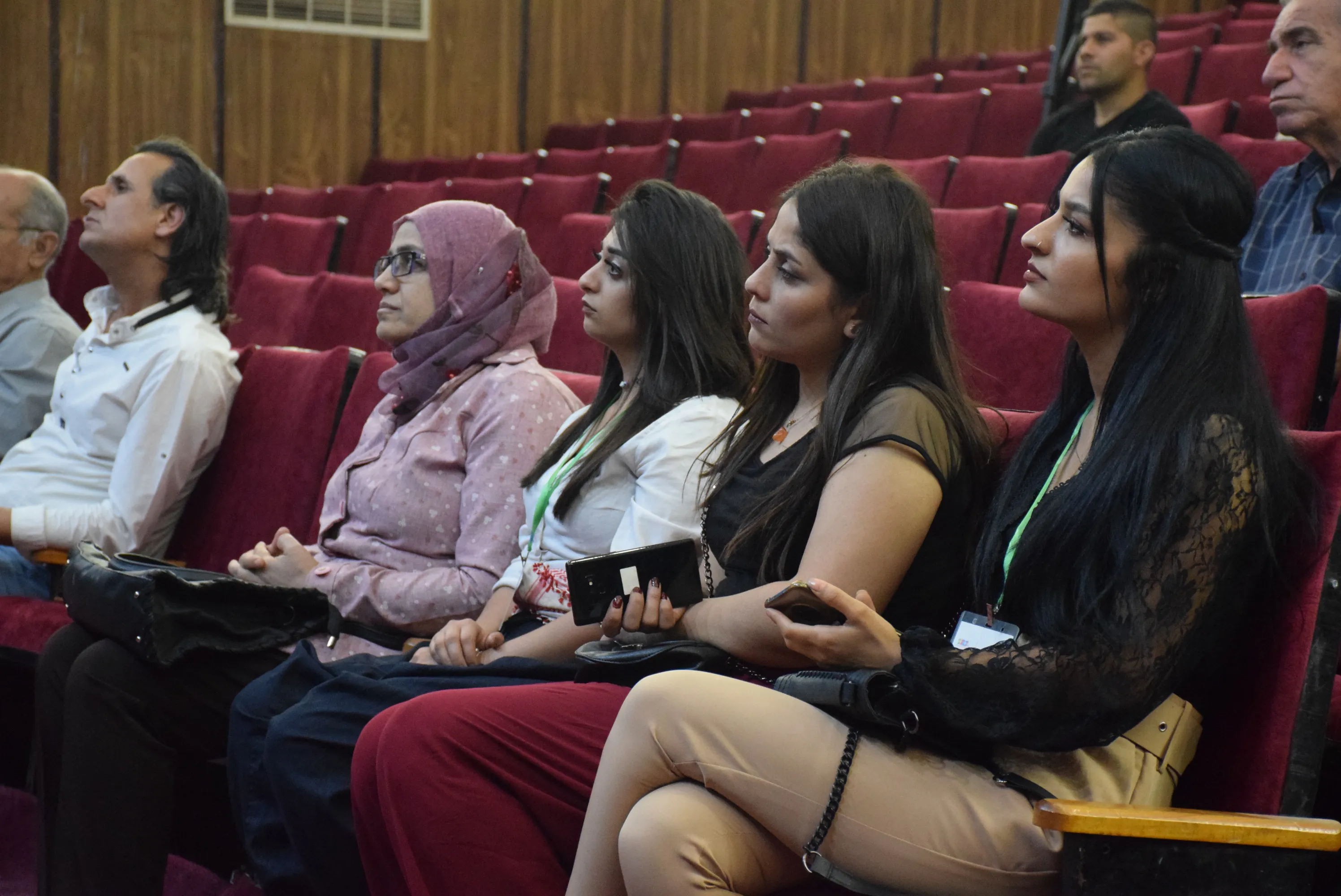 ​​​​​​​الفنّ الحديث والمعاصر... محور محاضرة في ملتقى روجآفا الثّالث