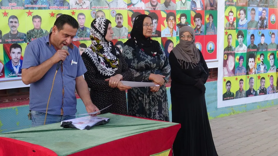مجلس عوائل الشهداء في قامشلو يستذكر 142 من شهداء نيسان وأيار