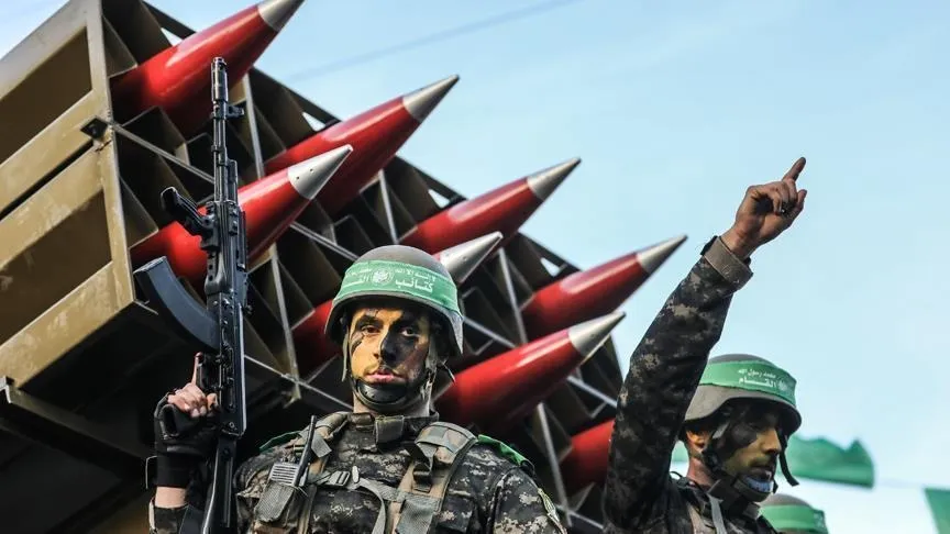 الجيش الإسرائيلي يتأهب وحماس تؤكد "انتقامها القادم"