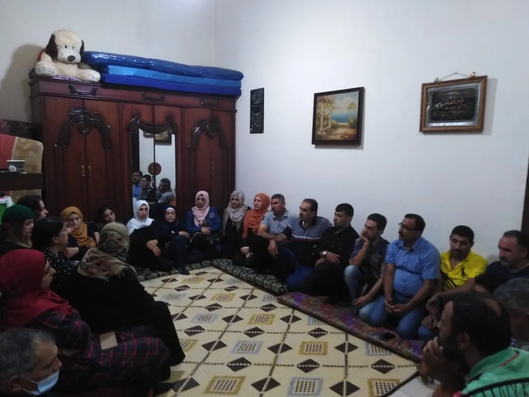 ​​​​​​​الجالية الكردية في لبنان تقدم واجب العزاء لذوي الشهيد محمد الأحمد