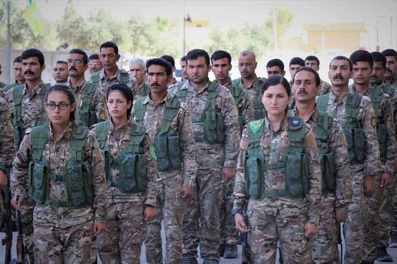 ​​​​​​​قوات سوريا الديمقراطية تخرّج دفعة من القياديين العسكريين