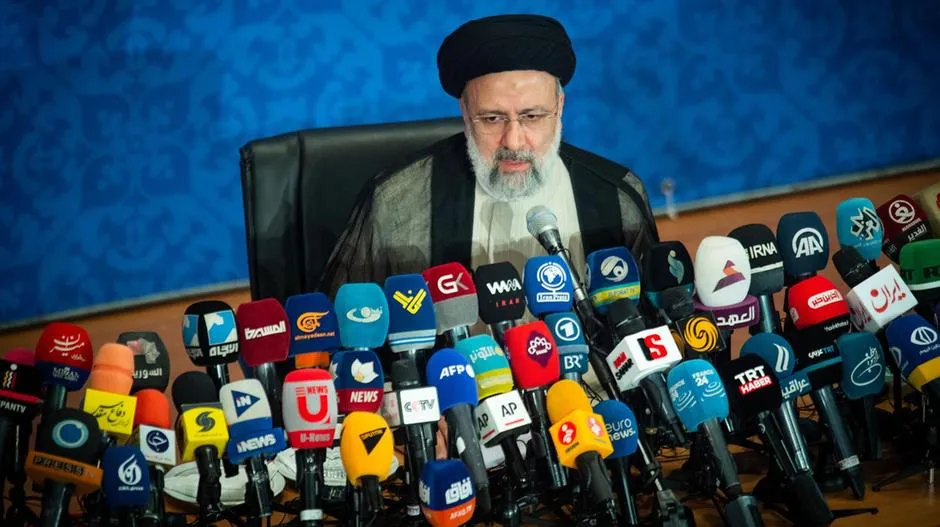 ​​​​​​​صحيفة إماراتية: إيران لديها عدد كبير جداً من القضايا العالقة في المنطقة