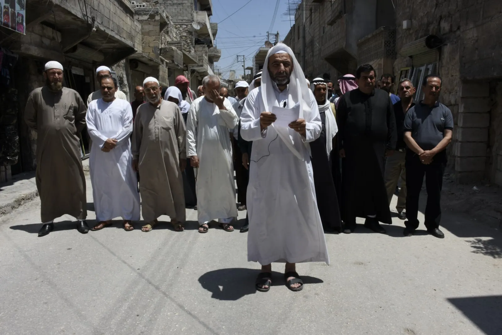 خلال بيان..لجنة وجهاء حلب تؤكّد على أهمية التّعاضد في وجه الفتن