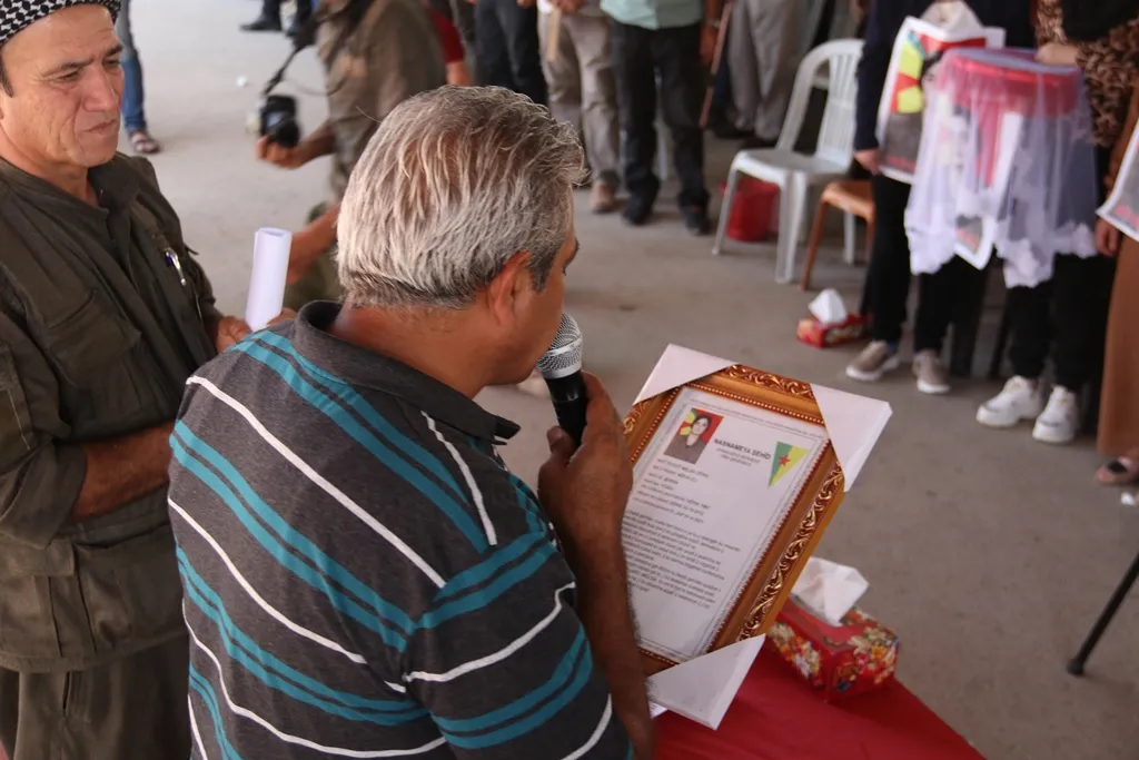​​​​​​​المئات يعزون بالشهيدة ملسا ديرك التي استشهدت بالأسلحة المحرّمة دوليّاً في باشور كردستان
