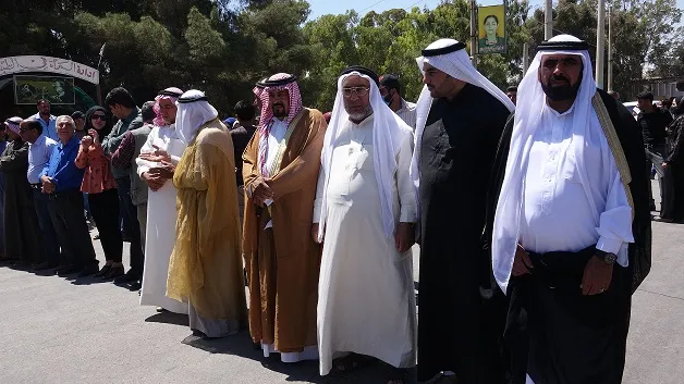 خلال مظاهرة.. أهالي الطّبقة يندّدون بالانتهاكات التركيّة بحقّ شعوب المنطقة
