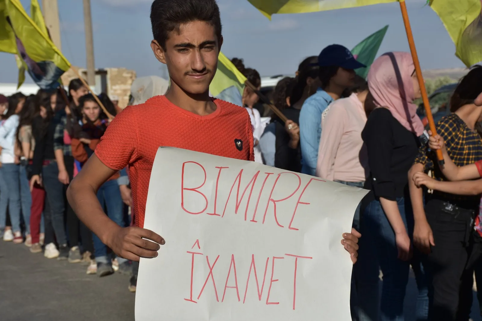 شبيبة إقليم عفرين يستنكرون هجمات الاحتلال التركيّ على جبال كردستان