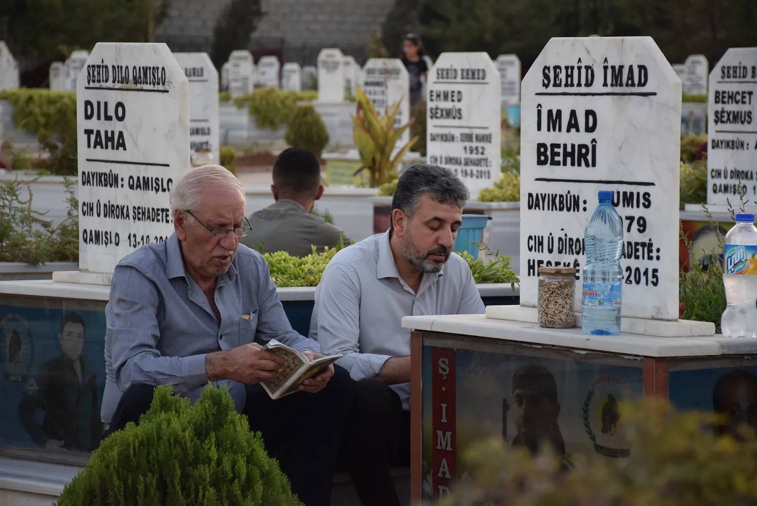 ​​​​​​​شمال وشرق تبدأ أولى أيام عيد الأضحى بزيارة مزارات الشهداء