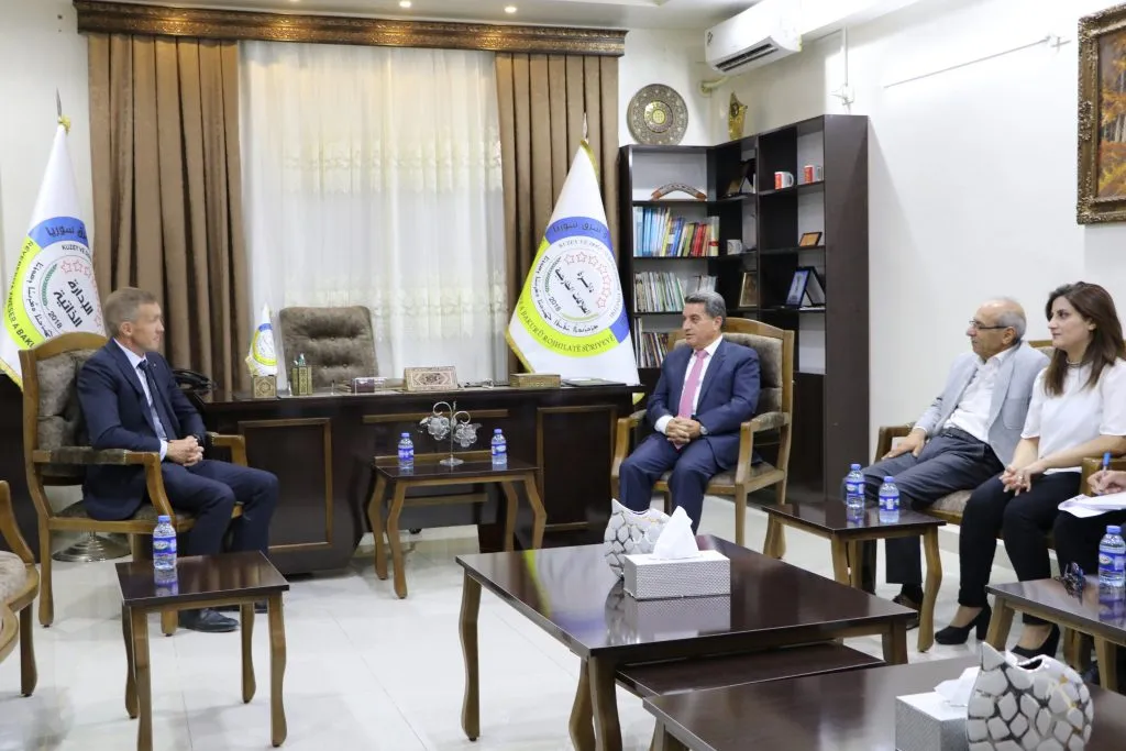 ​​​​​​​مبعوث فنلندا: نشعر بالأسف حيال قرار إغلاق معبر تل كوجر