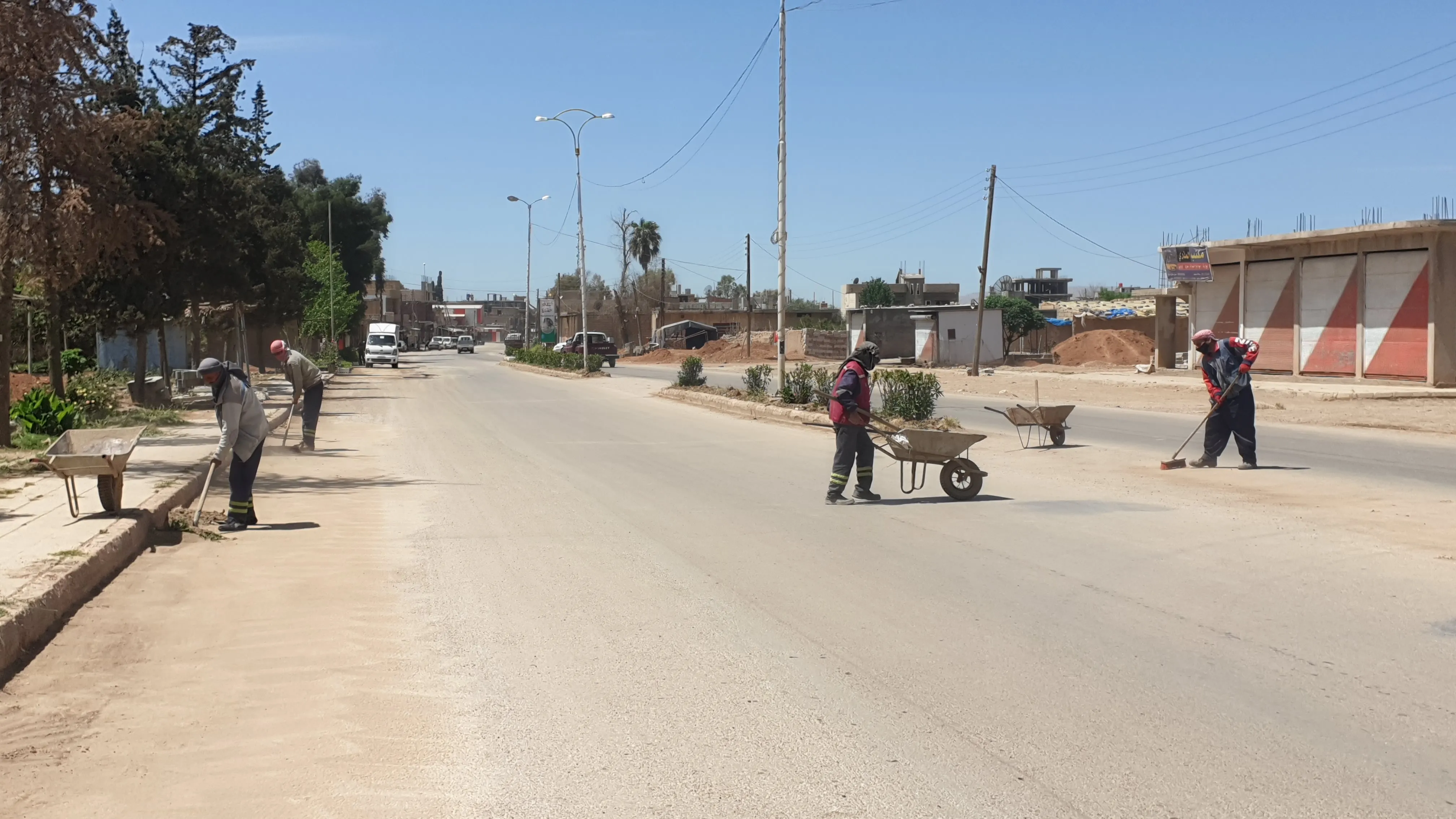​​​​​​​بالتعاون ما بين البلدية والأهالي تُخلق بيئة صحية نظيفة