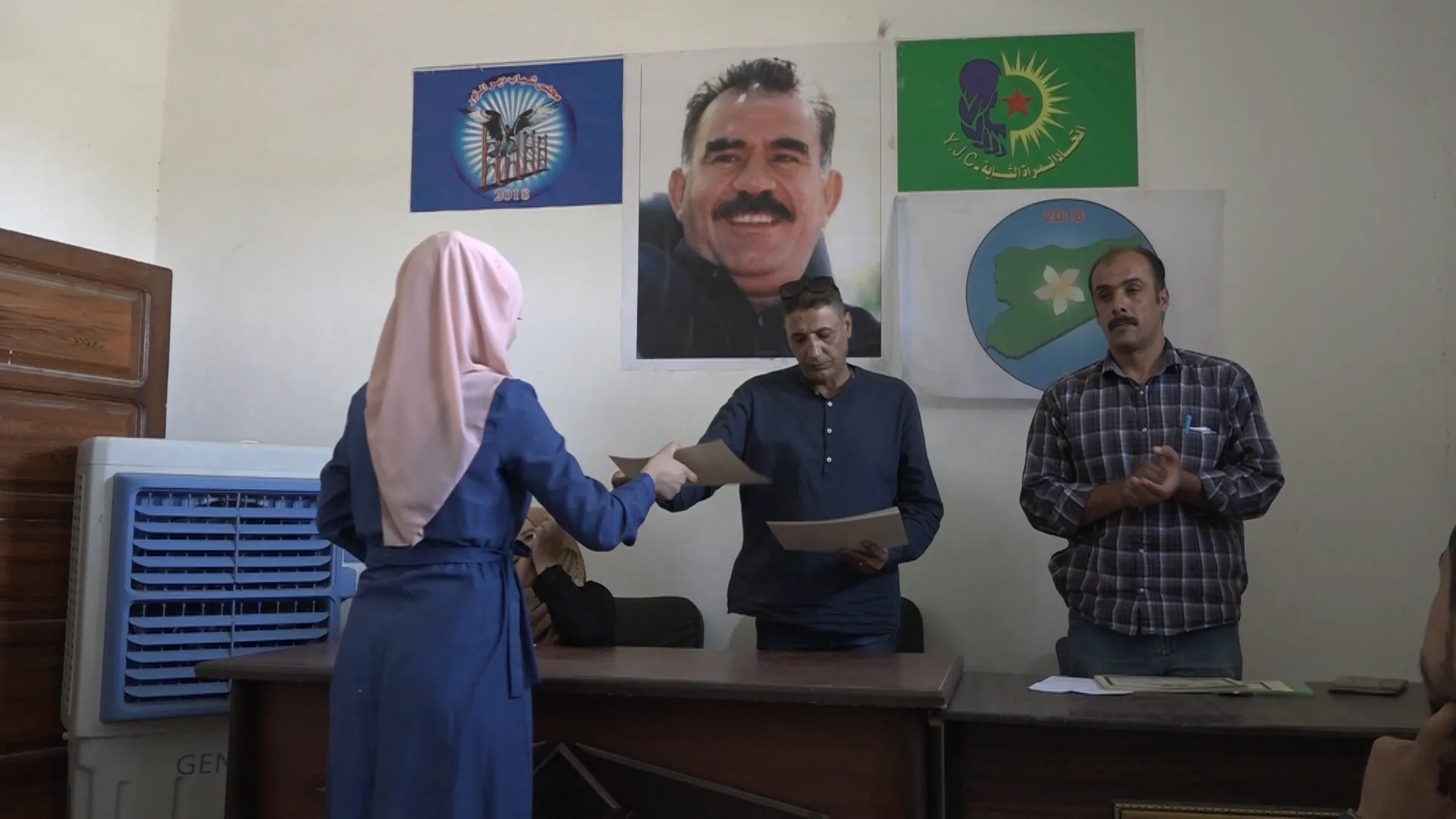 مجلس الشبيبة في دير الزور يخرّج دورة تمريض في الريف الغربي