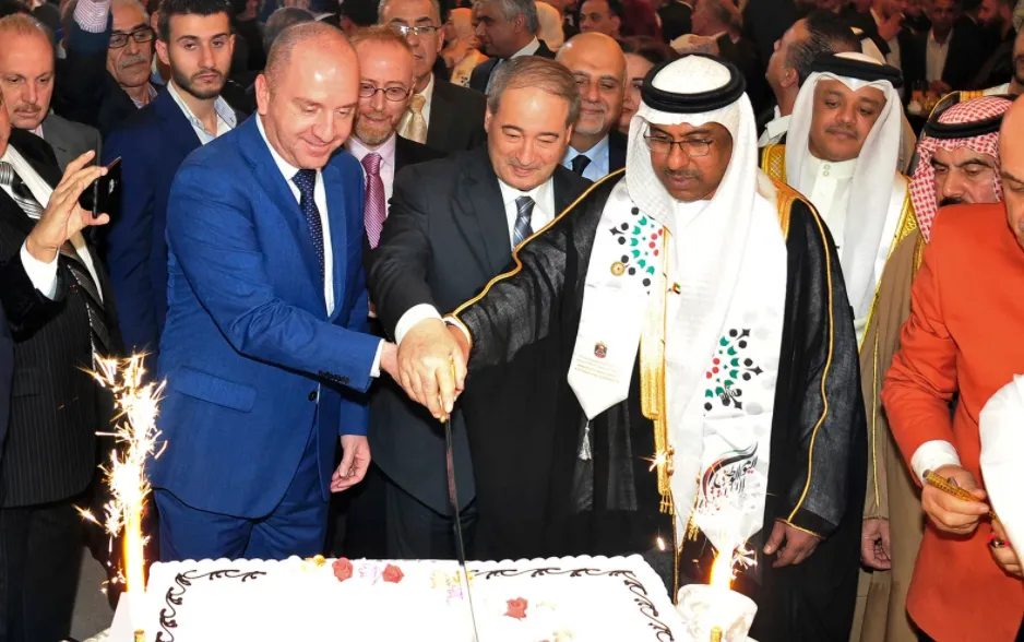 تقرير أميركي: الدول العربية التي عارضت حكومة دمشق بدأت بإعادة بناء العلاقات معها