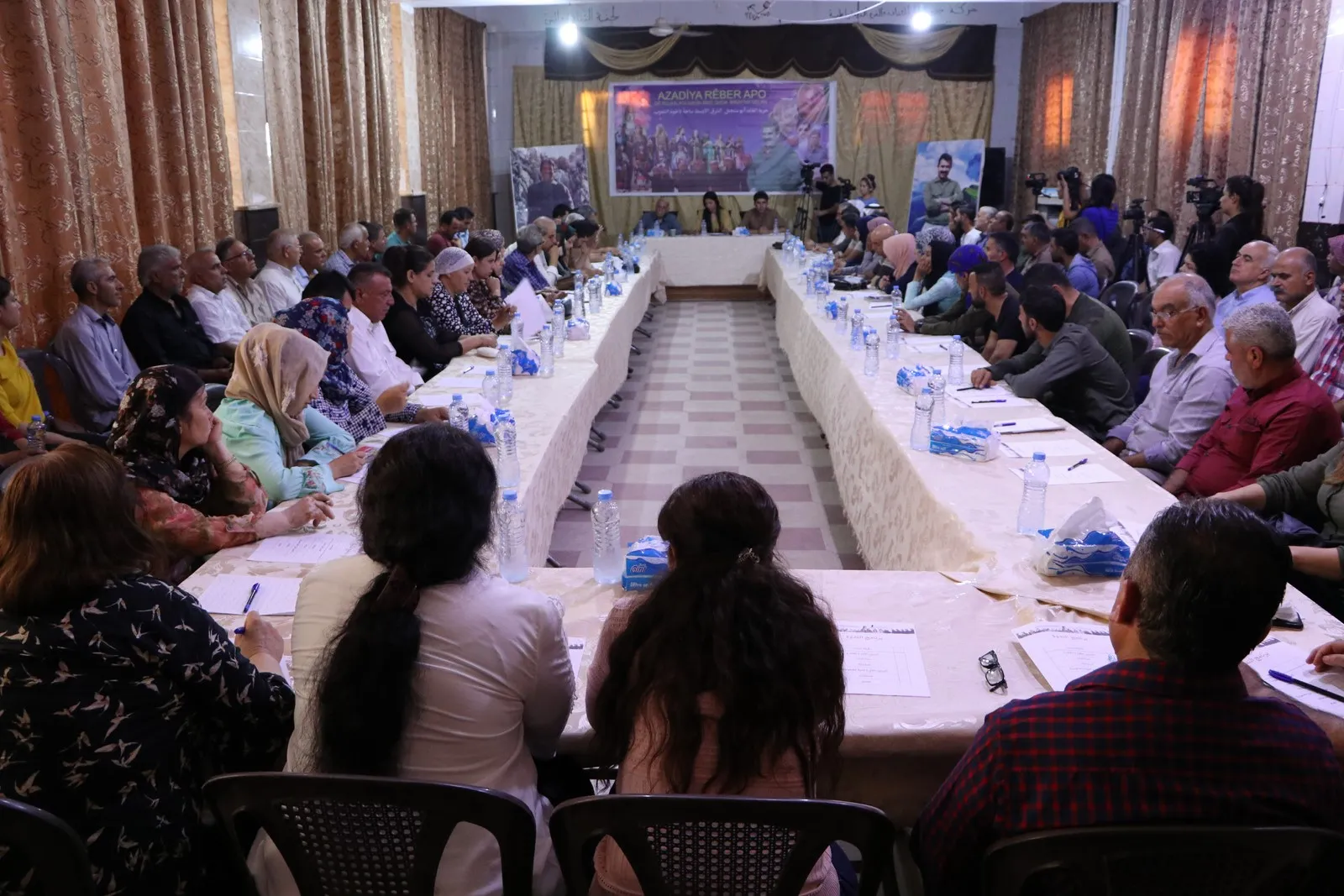 ​​​​​​​​​​​​​​​​​​​​​​​​​​​​ندوة حوارية عن مفهوم أخوة الشعوب في مشروع الأمة الديمقرطية