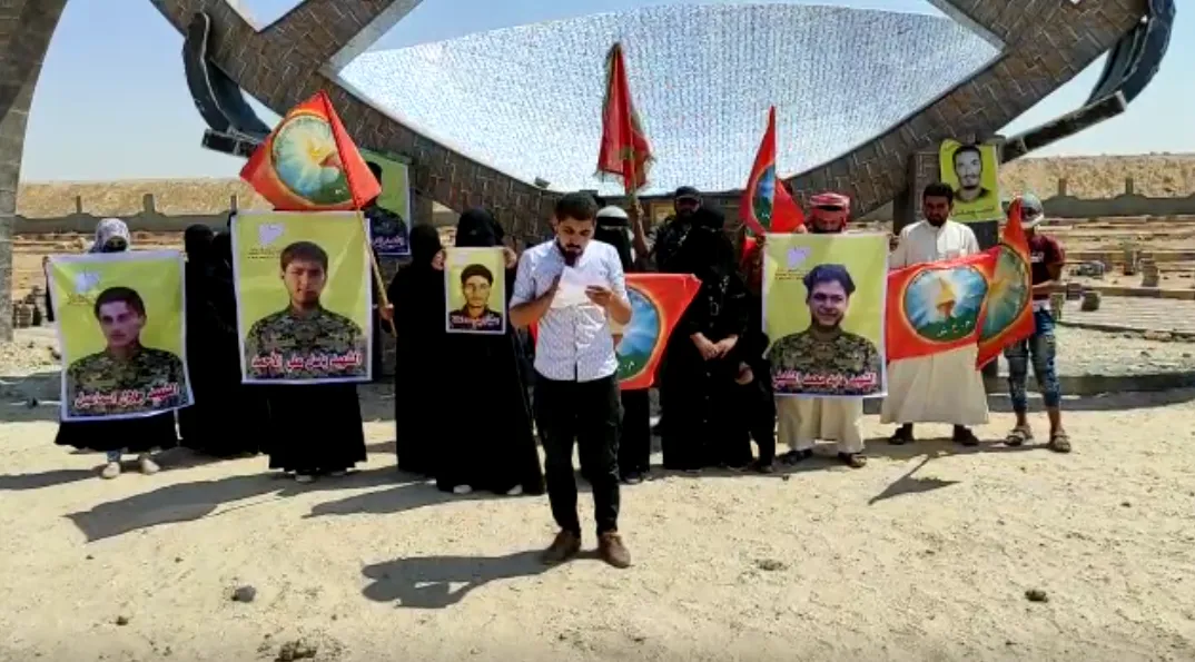 مجلس عوائل الشهداء في دير الزور يدين الاعتداء التركي على حرمة مزارات الشهداء في عفرين