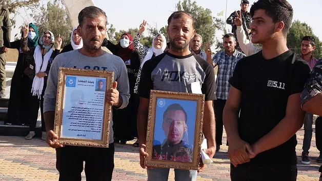 ​​​​​​​تشييع الشهيد أحمد الغضبان عضو قوى الأمن الداخلي في الطبقة