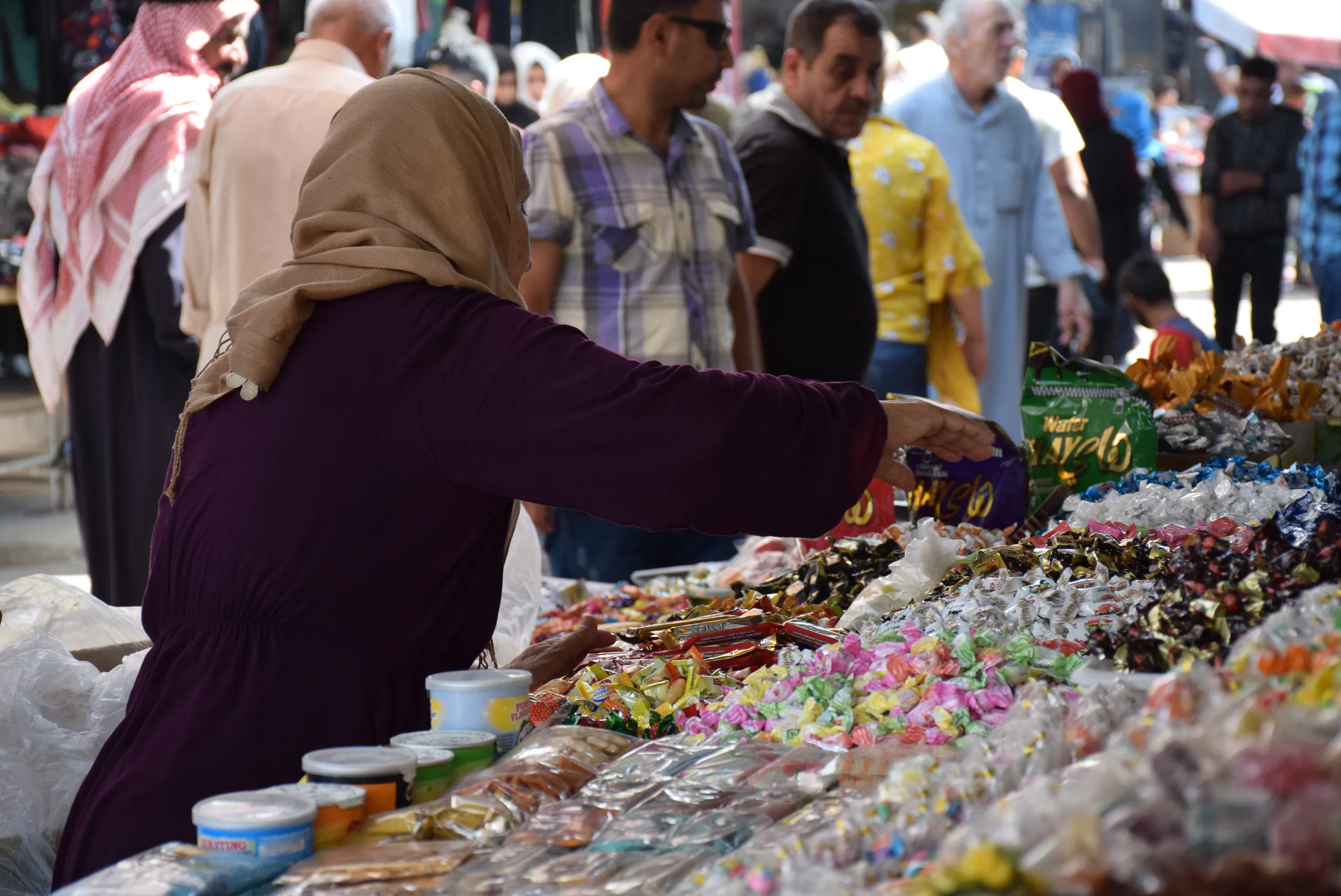 تحضيرات تسبق عيد الأضحى....أسواق شمال وشرق سوريا تشهد حركة ملحوظة