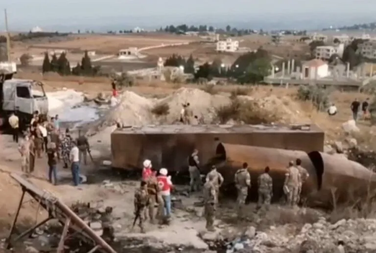 ​​​​​​​أكثر من 25 قتيلاً وعشرات الجرحى في انفجار صهريج وقود في عكار
