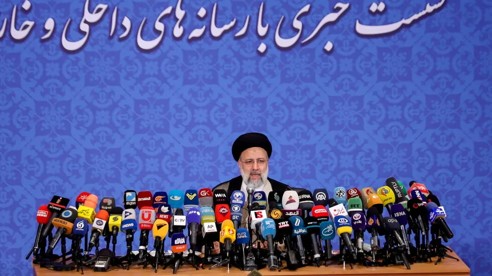 انطلاق مراسم تنصيب إبراهيم رئيسي لرئاسة الجمهورية الإيرانية