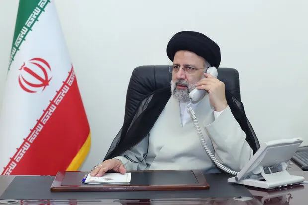 ​​​​​​​رئيسي لماكرون: على أوروبا ضمان حقوق إيران في المفاوضات النووية