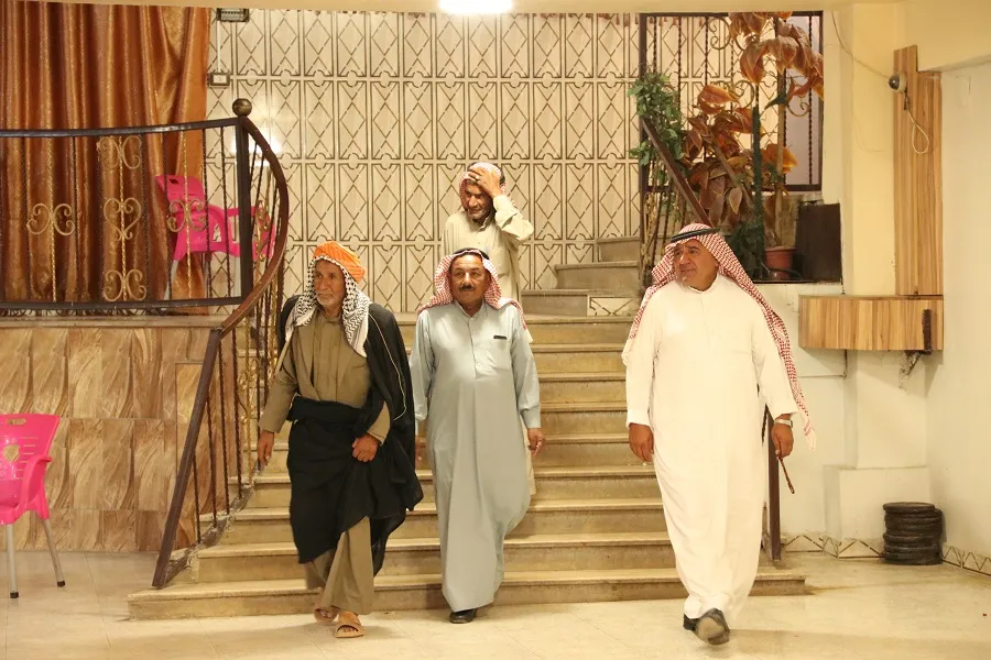 "لمناقشة الوضع الخدمي".. الإدارة الذاتية في إقليم الجزيرة تجتمع مع شيوخ ووجهاء عشائر مقاطعة قامشلو
