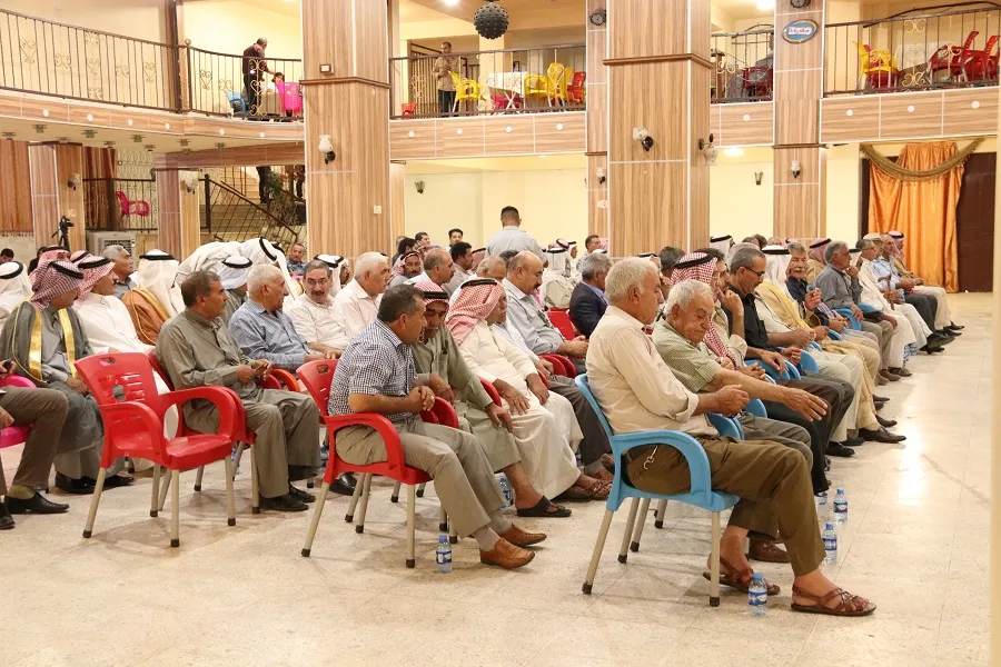 "لمناقشة الوضع الخدمي".. الإدارة الذاتية في إقليم الجزيرة تجتمع مع شيوخ ووجهاء عشائر مقاطعة قامشلو
