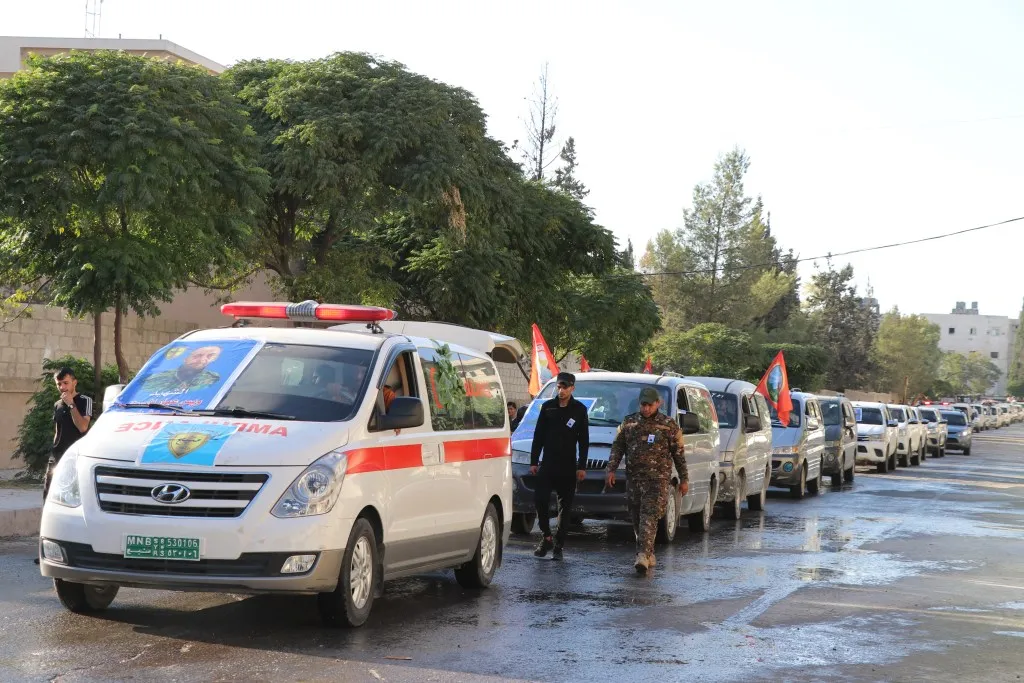 ​​​​​​​أهالي منبج يشيعون جثمان الشهيد ويس عباس المصطفى إلى مثواه الأخير