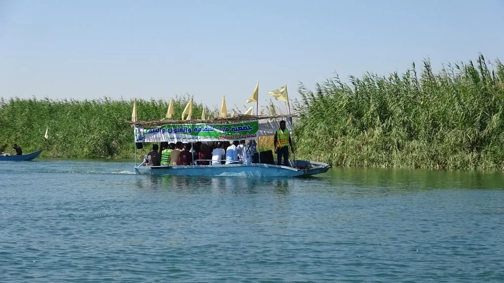 جمعية ماري للثقافة والفن تطلق أول رحلاتها النهرية بعد تحرير الرقة