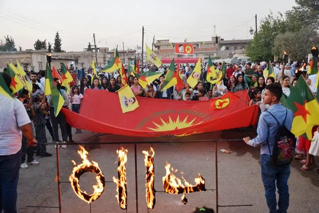 ​​​​​​​مكونات تربه سبيه وجل اغا تحي ذكرى قفزة 15 اب