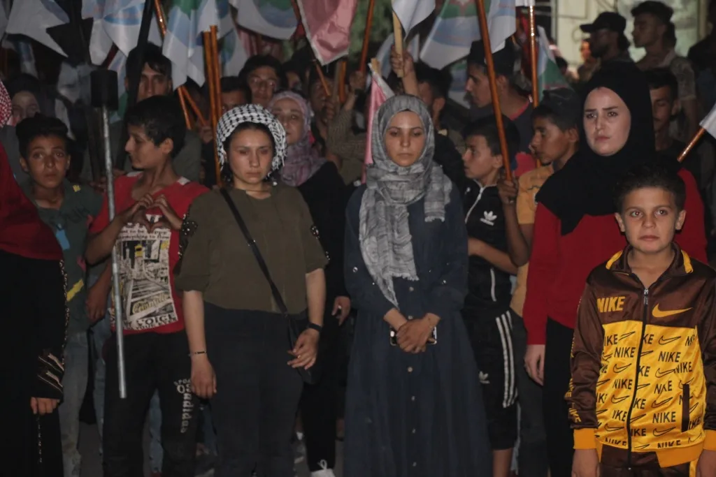 مسيرة مشاعل في منبج بمناسبة الذكرى السنوية الخامسة لتحرير المدينة