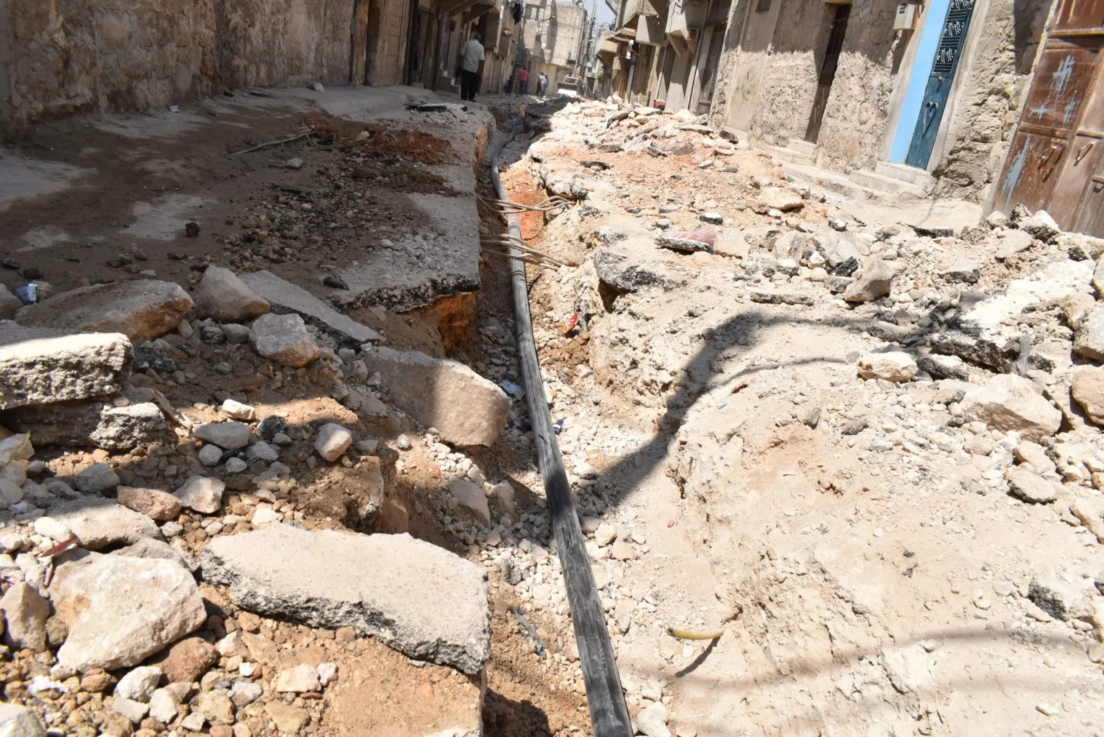 رغم الحصار الخانق.. بلدية الشعب في حلب تنجز مشاريع خدمية