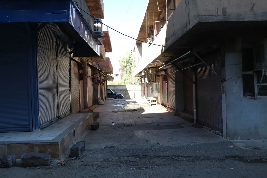 قرار حظر التجوال يدخل حيّز التنفيذ في إقليم الجزيرة