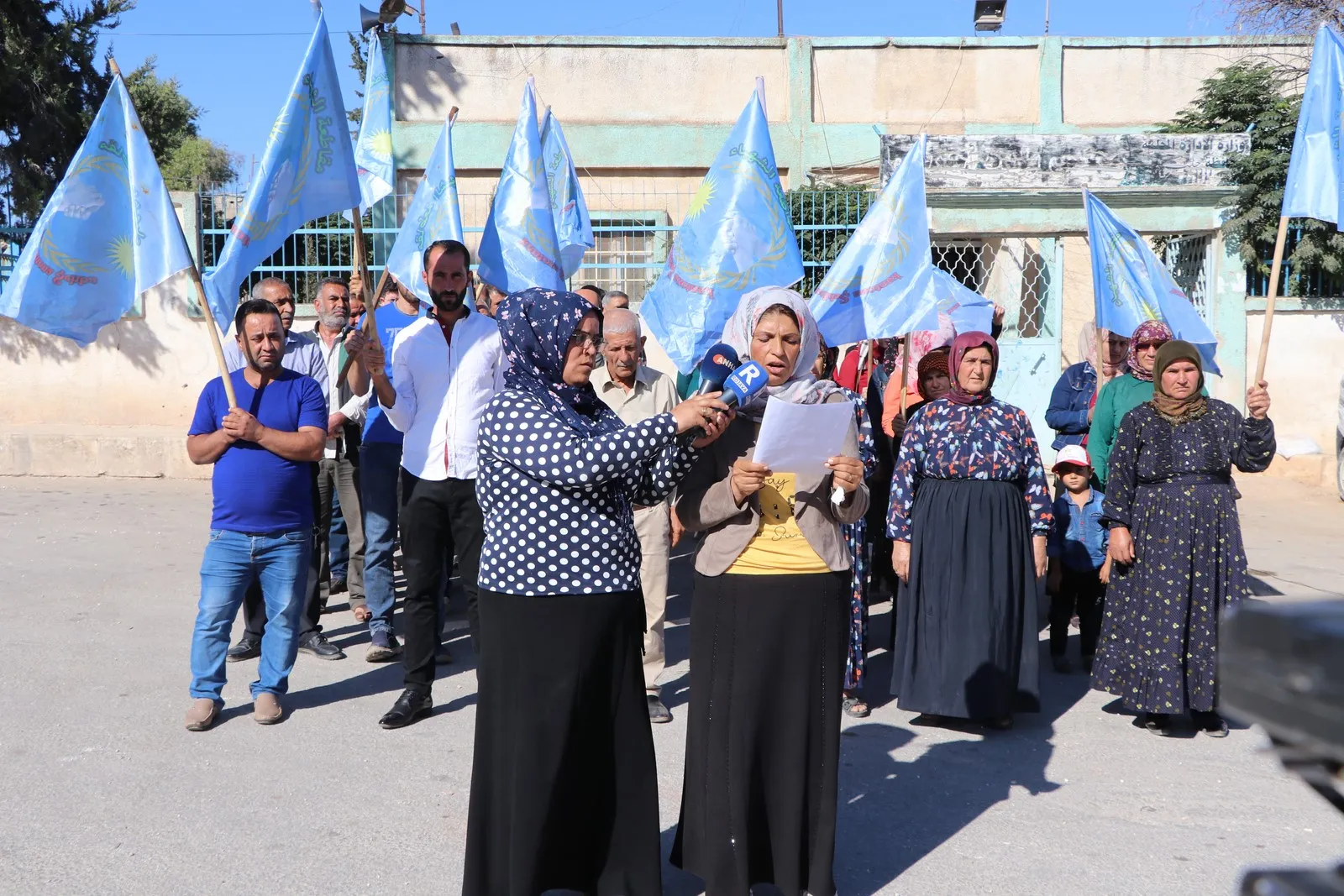 ​​​​​​​أهالي أحرص يحمّلون المجتمع الدولي مسؤولية الجرائم التركية
