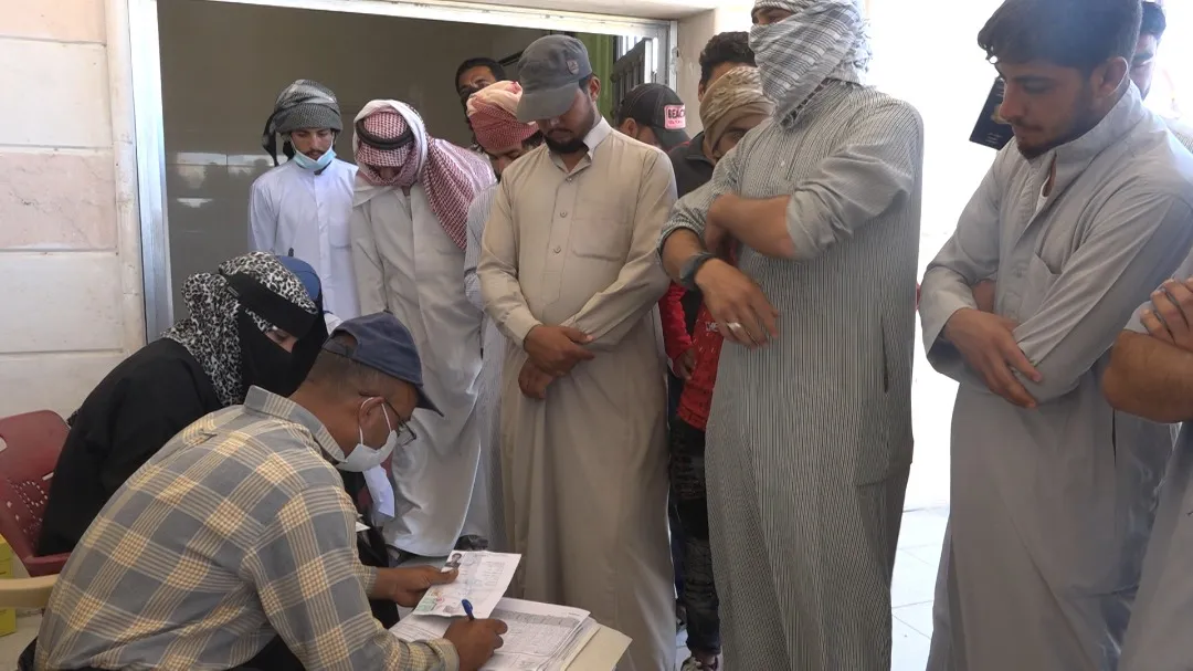 لجنة الصحة بريف دير الزور تبدأ بتطعيم الجرعة الأولى للقاح كوفيد 19