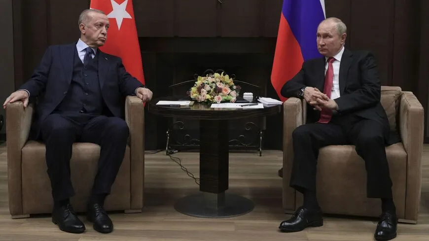 المونيتور: قمة بوتين وأردوغان تسلّط الضوء على التوازن الهشّ لتركيا