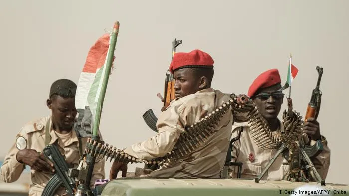 الحكومة السودانية تكشف المسؤولين عن محاولة الانقلاب