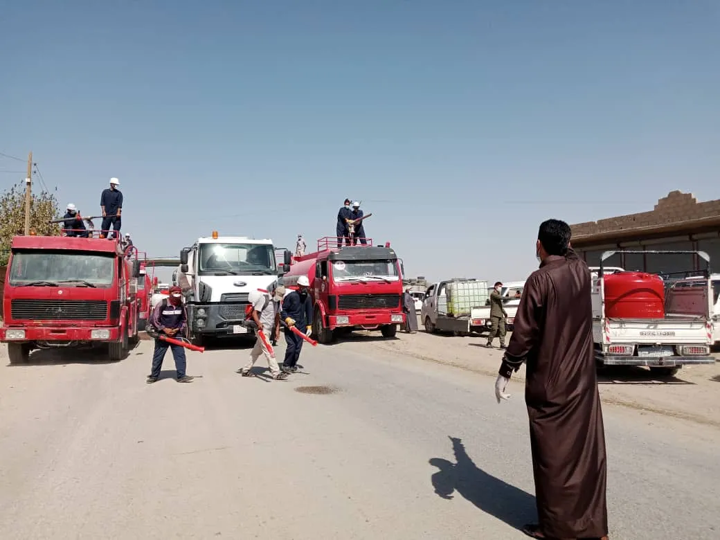 ​​​​​​​تعقيم مرافق ريف دير الزور الشرقي والطريق الواصل بين أبو حردوب والباغوز