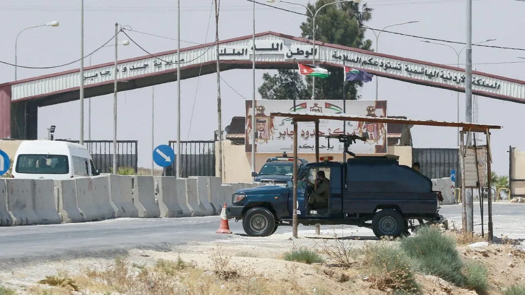 محللون: زيارة وزير الدفاع في حكومة دمشق للأردن هي لكسر الجليد وخوف عمّان من التواجد الإيراني
