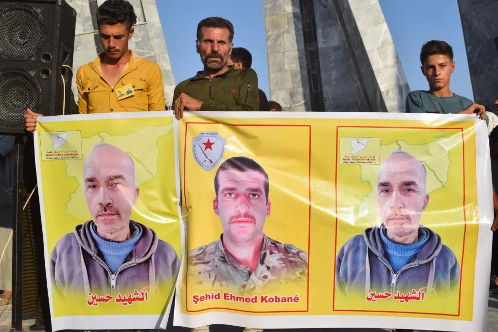 ​​​​​​​تشييع جثمان الشهيد أحمد حمو والإعلان عن سجل الشهيد حسين حباق في كوباني