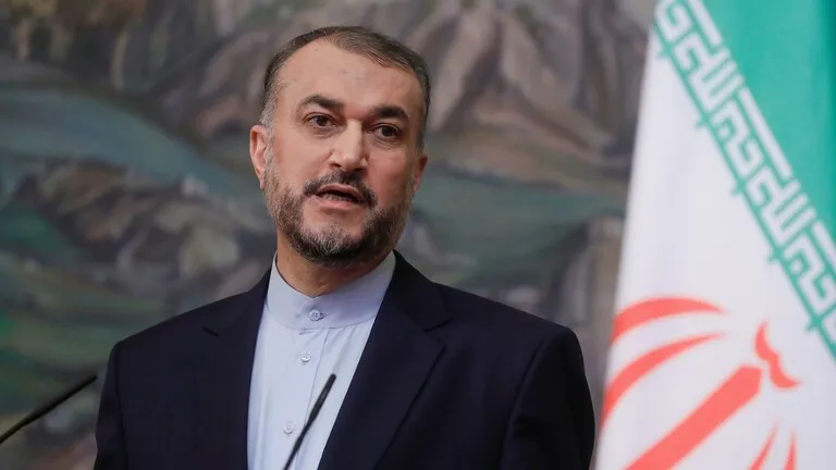 إيران تؤكد التزامها بسياسة "الخطوة مقابل خطوة" في الملف النووي